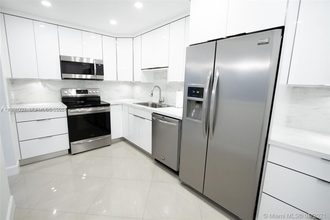 En Venta: $480,000 (1 camas, 1 baños, 789 Pies cuadrados)