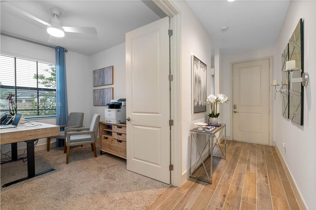 For Rent: $4,148 (2 beds, 2 baths, 1321 Square Feet)