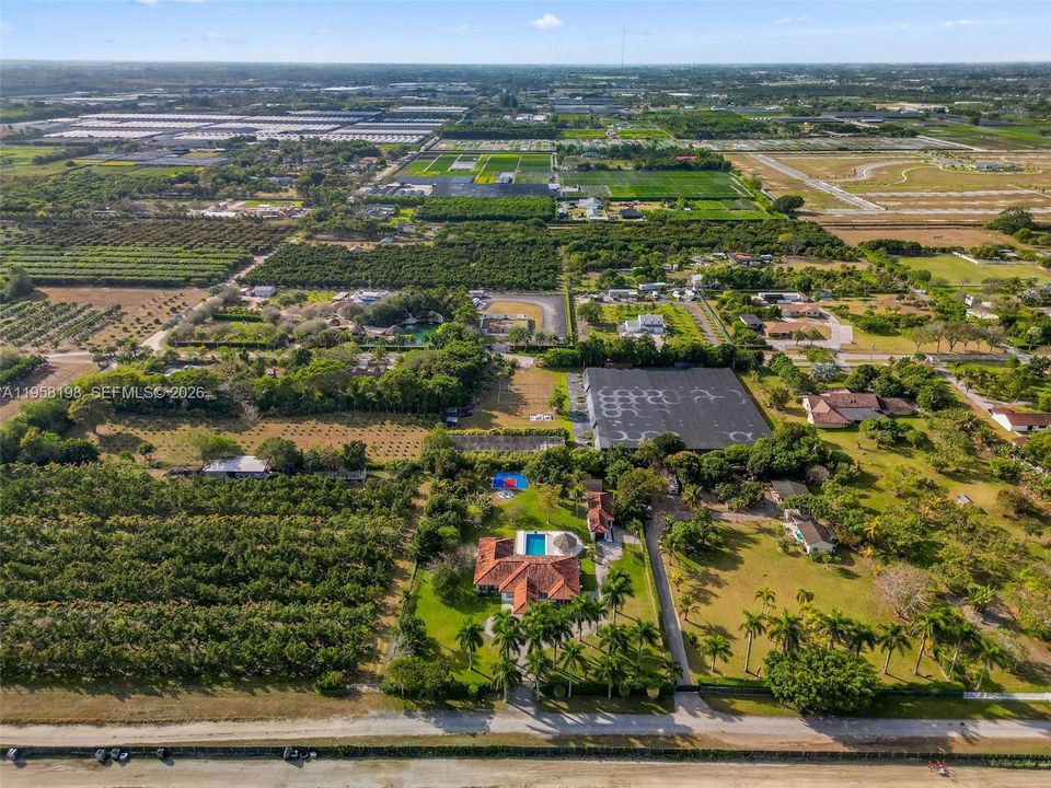 En Venta: $2,199,500 (6 camas, 4 baños, 3384 Pies cuadrados)