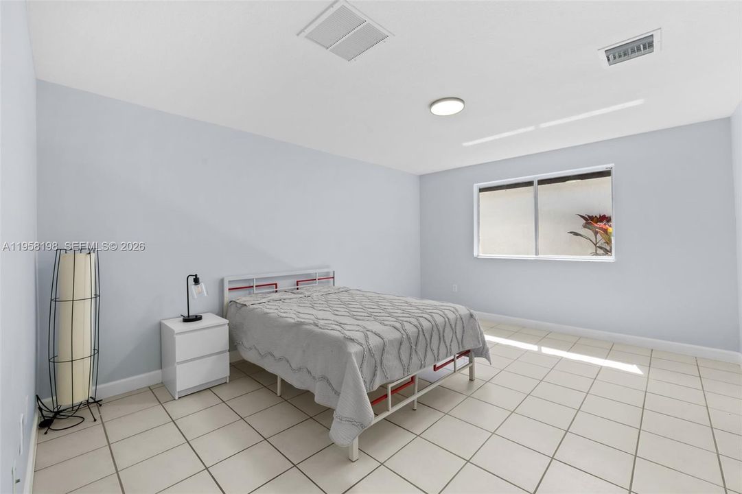En Venta: $2,199,500 (6 camas, 4 baños, 3384 Pies cuadrados)