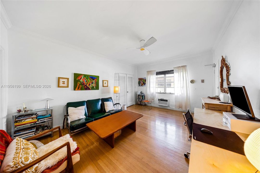 En Venta: $189,000 (0 camas, 1 baños, 490 Pies cuadrados)