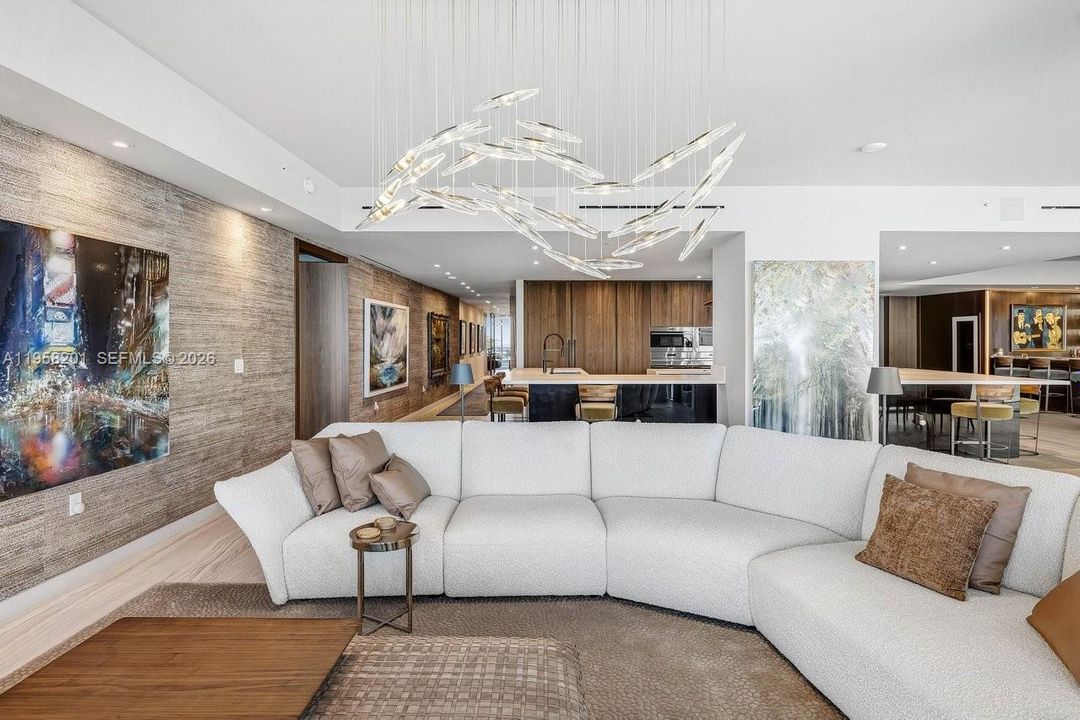 На продажу: $9,995,000 (4 спален, 4 ванн, 4498 Квадратных фут)