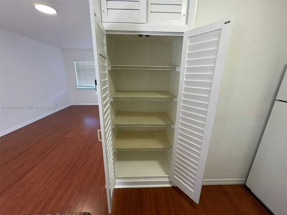 Недавно продано: $99,000 (1 спален, 1 ванн, 600 Квадратных фут)