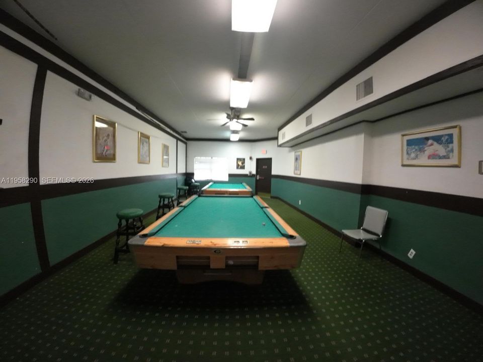 For Sale: $115,000 (1 beds, 1 baths, 800 Square Feet)