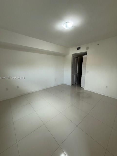 Недавно арендовано: $2,900 (2 спален, 2 ванн, 1066 Квадратных фут)