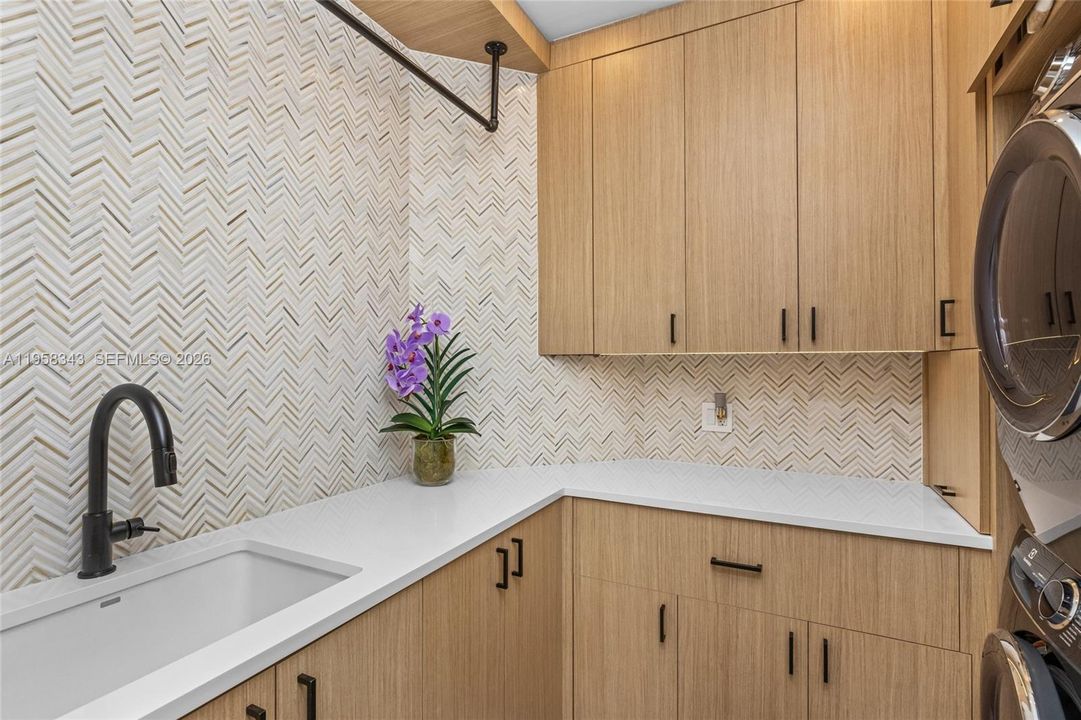 En Venta: $9,500,000 (6 camas, 7 baños, 10635 Pies cuadrados)
