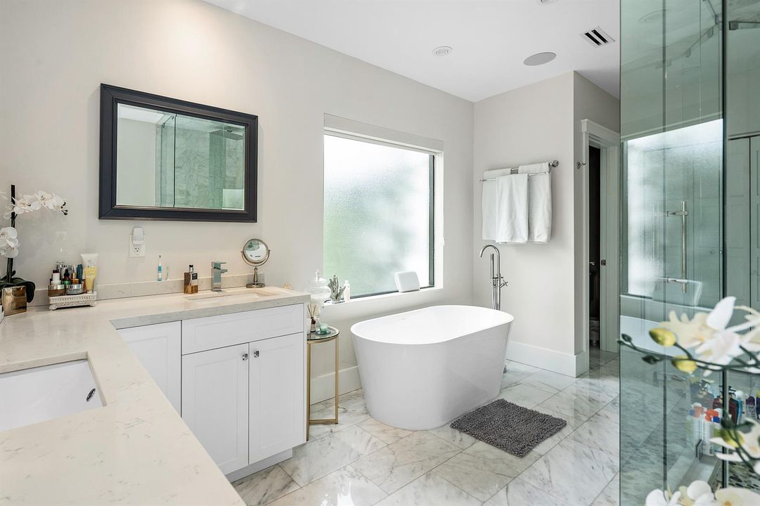 029-1117LakeDrive-DelrayBeach-FL-33444-F