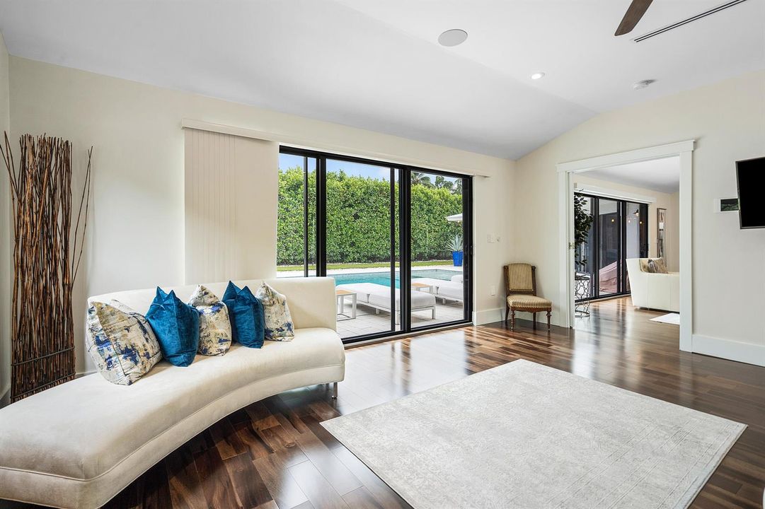 028-1117LakeDrive-DelrayBeach-FL-33444-F