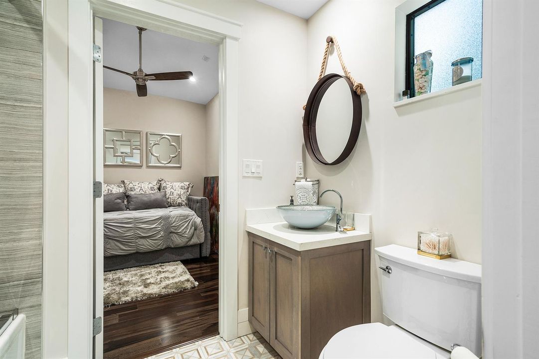 020-1117LakeDrive-DelrayBeach-FL-33444-F