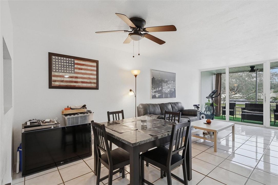 DINNING AND LIVING AREA