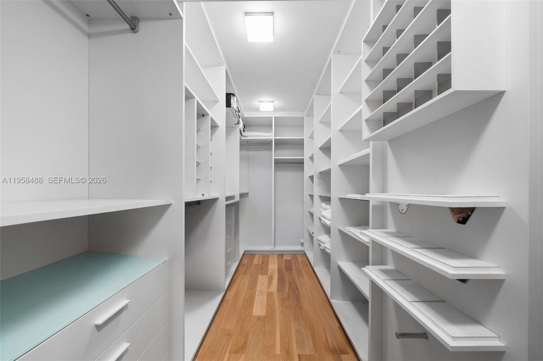 Her Closet Primary Suite