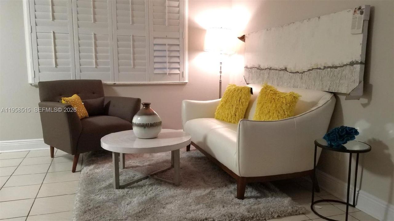 Recientemente alquilado: $1,350 (1 camas, 1 baños, 473 Pies cuadrados)