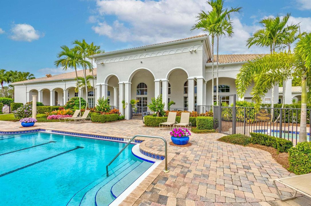 Mirabella Pool 2