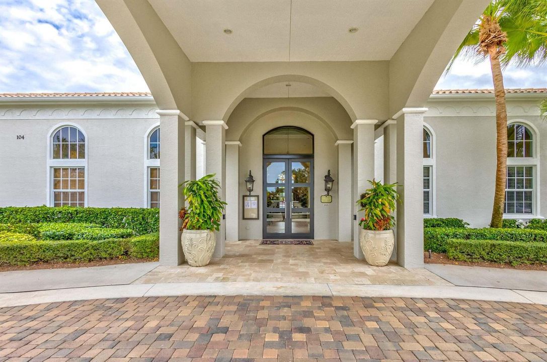 Mirabella Clubhouse Entrance 2