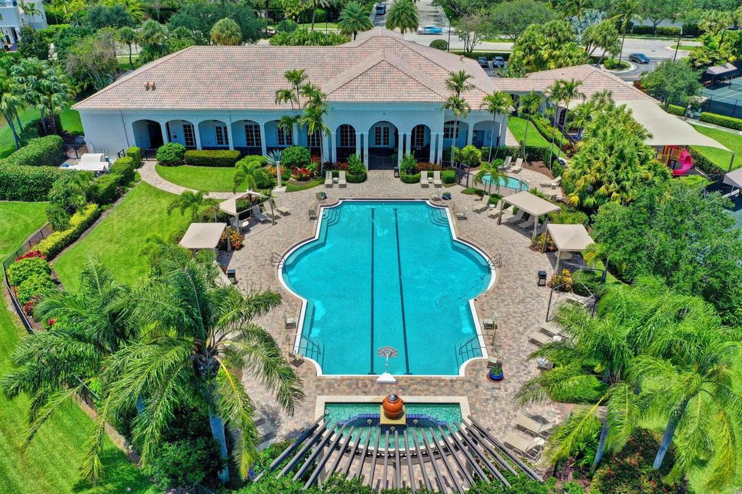 Mirabella Pool Aerial Close up