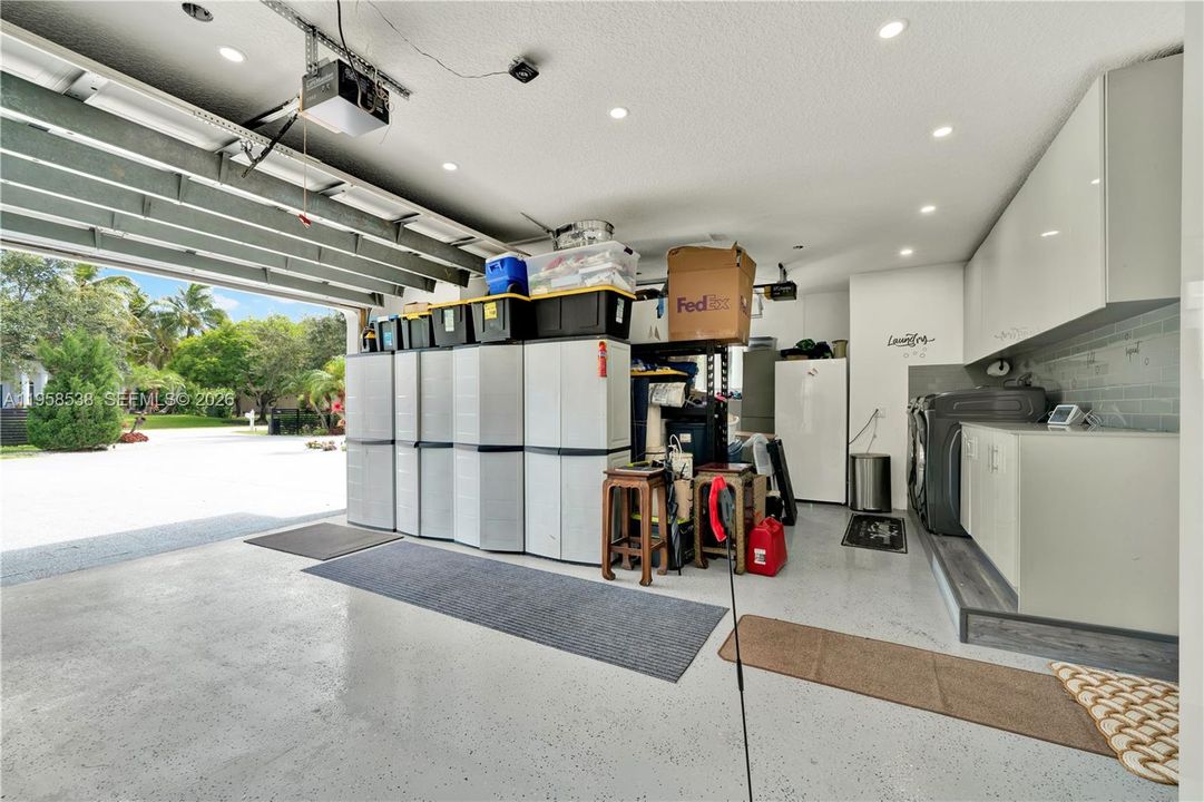 En Venta: $4,100,000 (5 camas, 4 baños, 4905 Pies cuadrados)