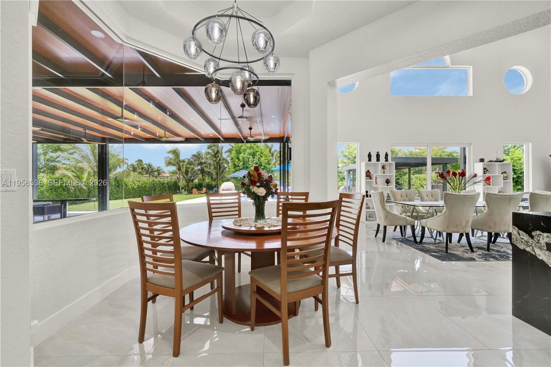 En Venta: $4,100,000 (5 camas, 4 baños, 4905 Pies cuadrados)