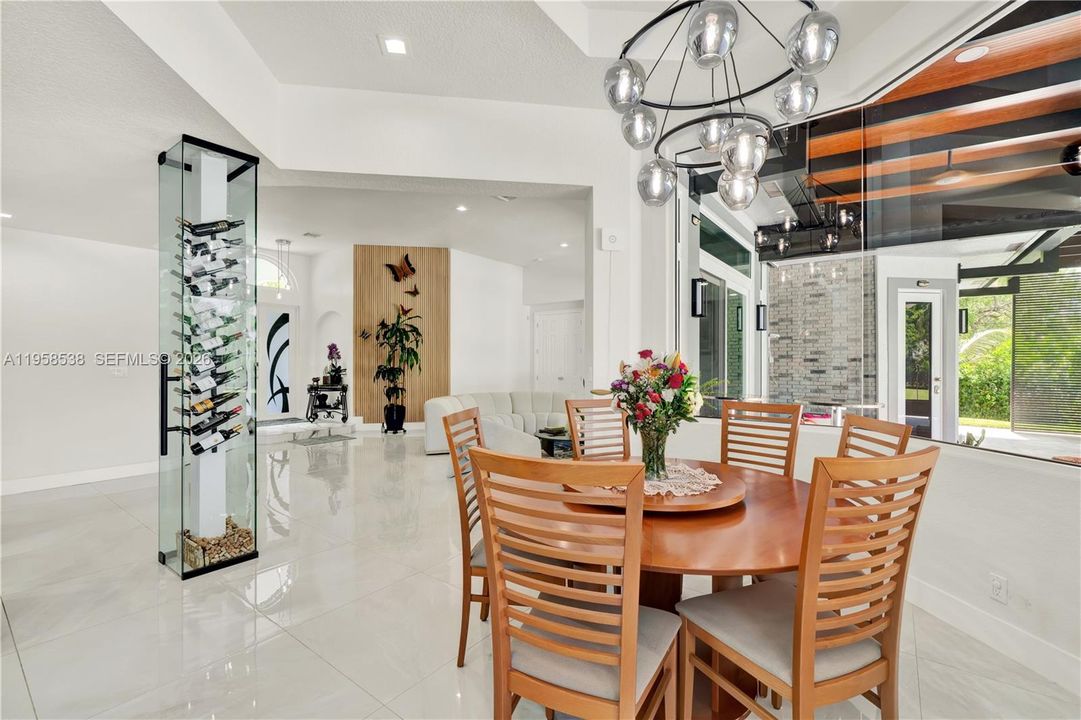 En Venta: $4,100,000 (5 camas, 4 baños, 4905 Pies cuadrados)