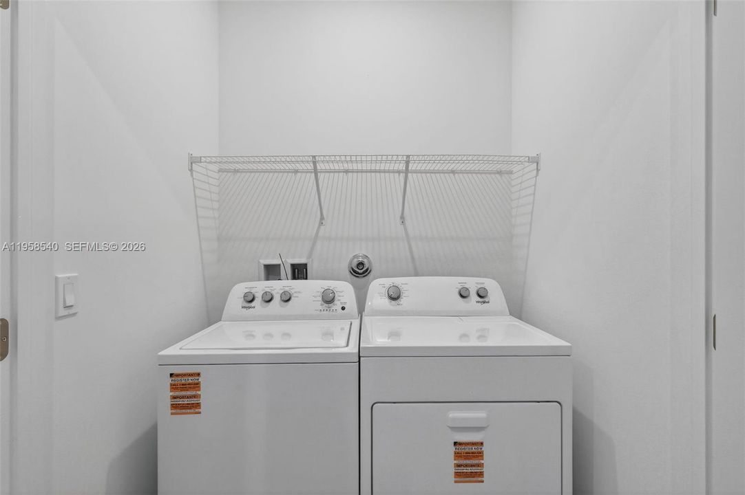 Недавно арендовано: $3,250 (3 спален, 2 ванн, 1865 Квадратных фут)
