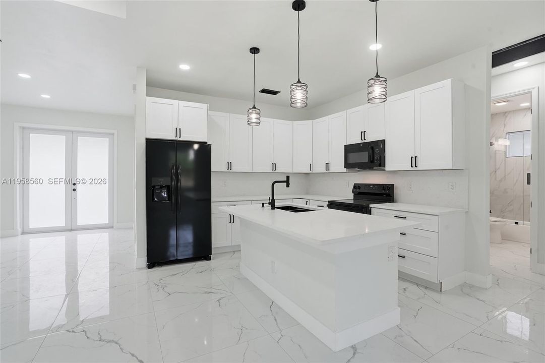 Activo con contrato: $334,900 (3 camas, 2 baños, 0 Pies cuadrados)