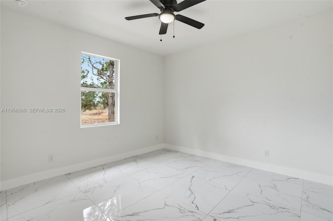 Activo con contrato: $334,900 (3 camas, 2 baños, 0 Pies cuadrados)