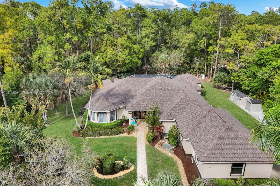 Recently Sold: $1,299,900 (5 beds, 3 baths, 3547 Square Feet)