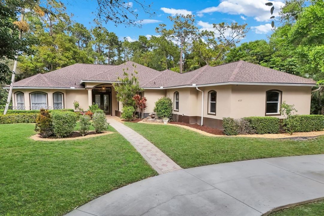 Recently Sold: $1,299,900 (5 beds, 3 baths, 3547 Square Feet)