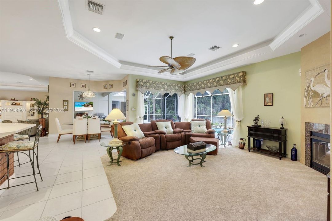 Recently Sold: $1,299,900 (5 beds, 3 baths, 3547 Square Feet)