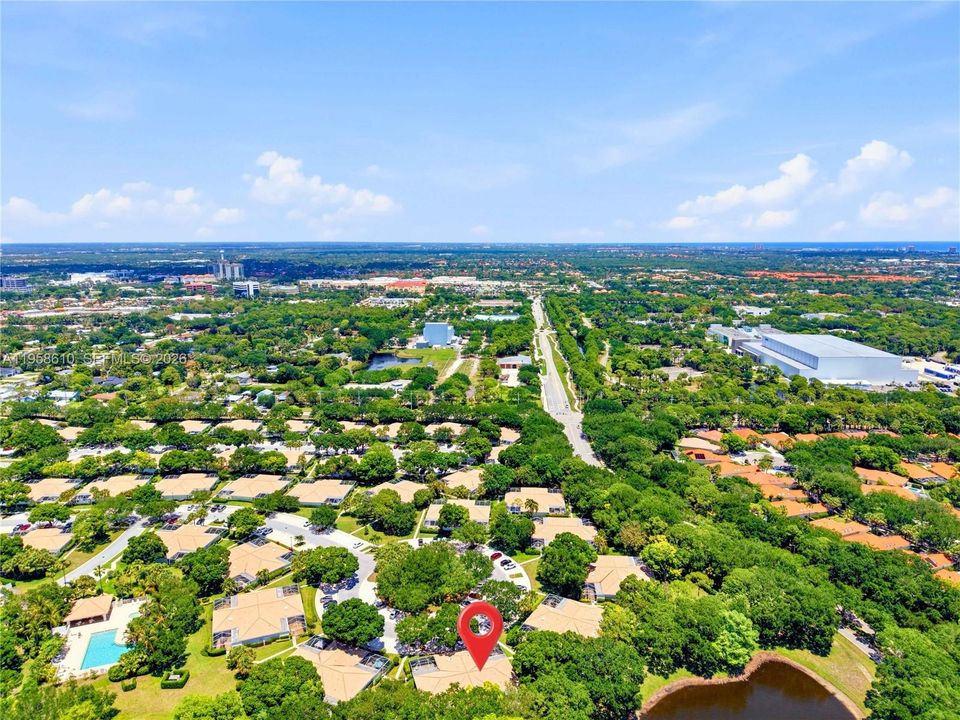 Active With Contract: $437,000 (2 beds, 2 baths, 1152 Square Feet)
