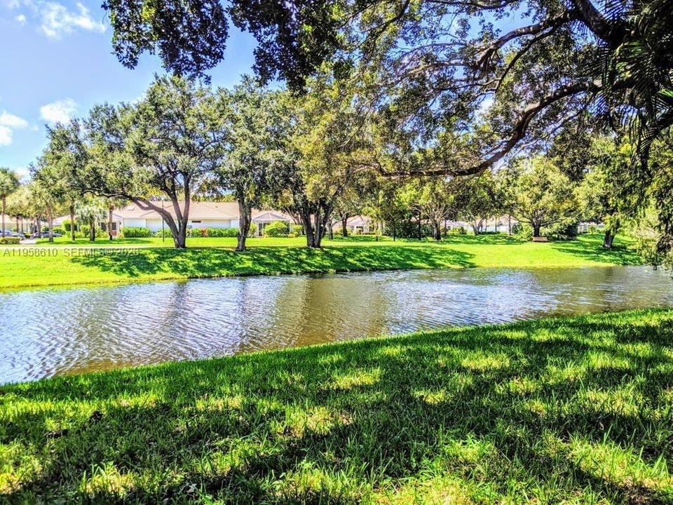 Active With Contract: $437,000 (2 beds, 2 baths, 1152 Square Feet)