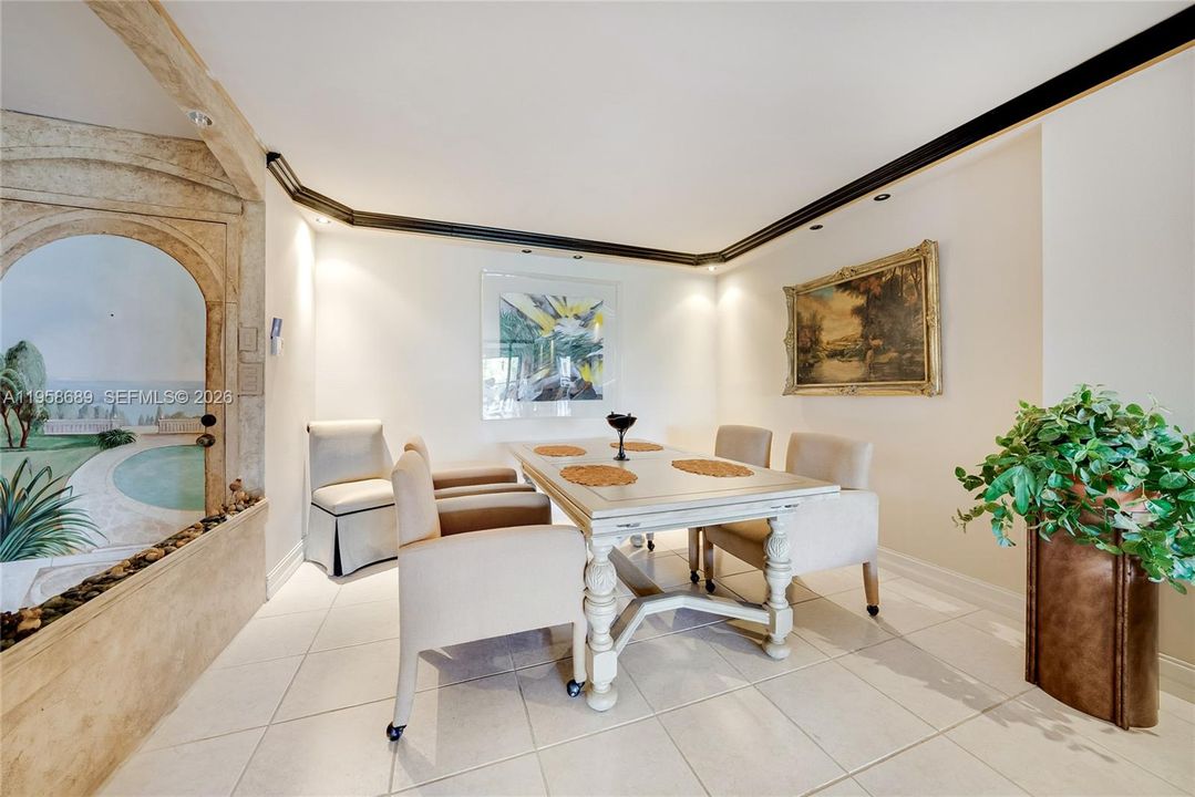 На продажу: $205,000 (1 спален, 1 ванн, 1008 Квадратных фут)