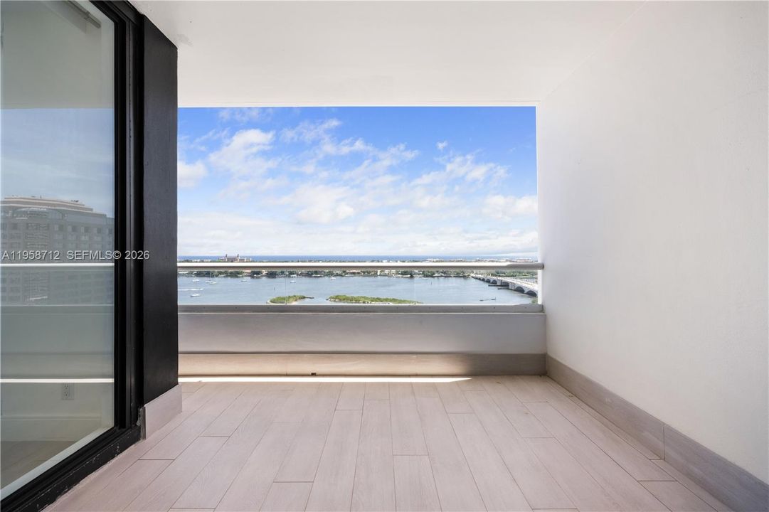 OUTSIDE DINING ROOM