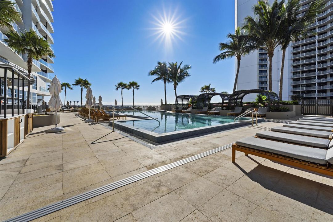 39_amrit ocean resort & residences - poo