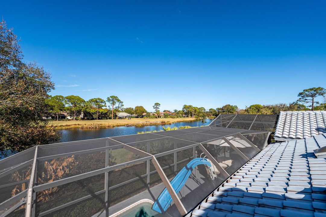 69-web-or-mls-1157-sw-mirror-lake-cv