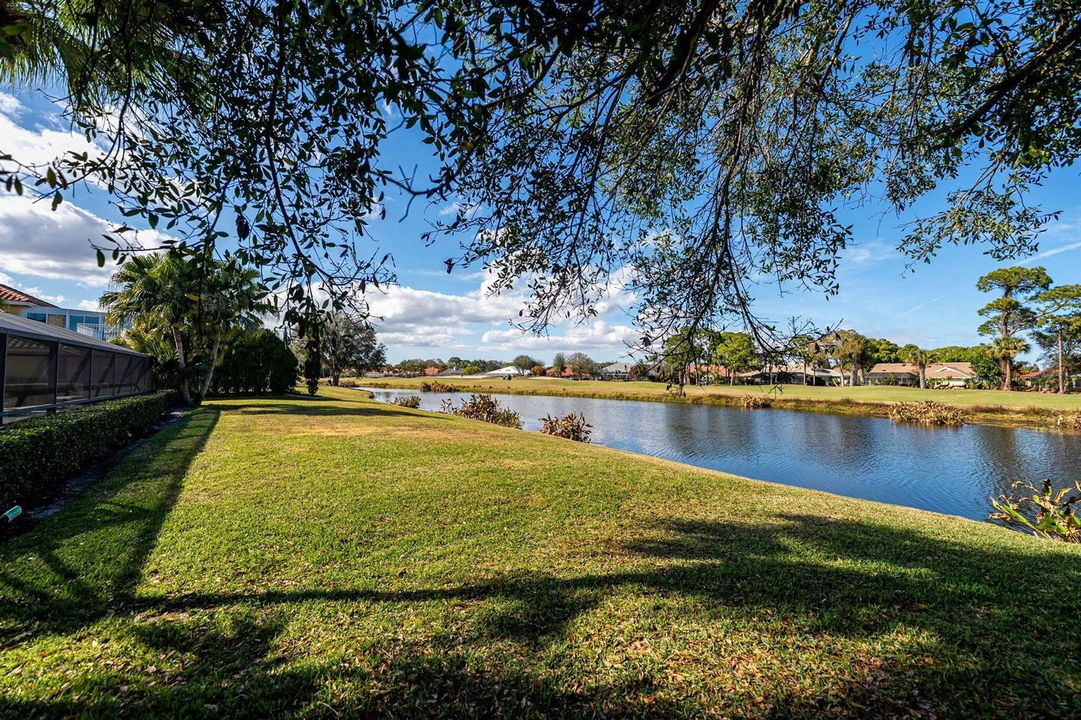82-web-or-mls-1157-sw-mirror-lake-cv