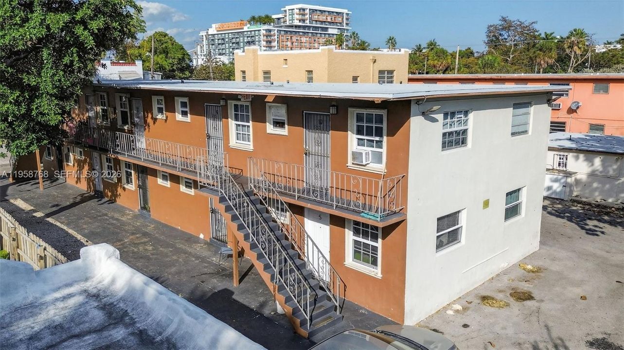 En Venta: $1,825,000 (0 camas, 0 baños, 4928 Pies cuadrados)