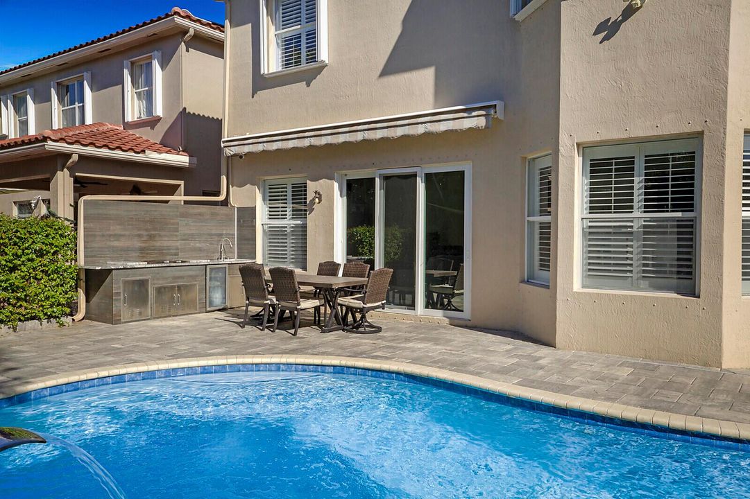45_7167_Ivy_Crossing_Lane45_mls