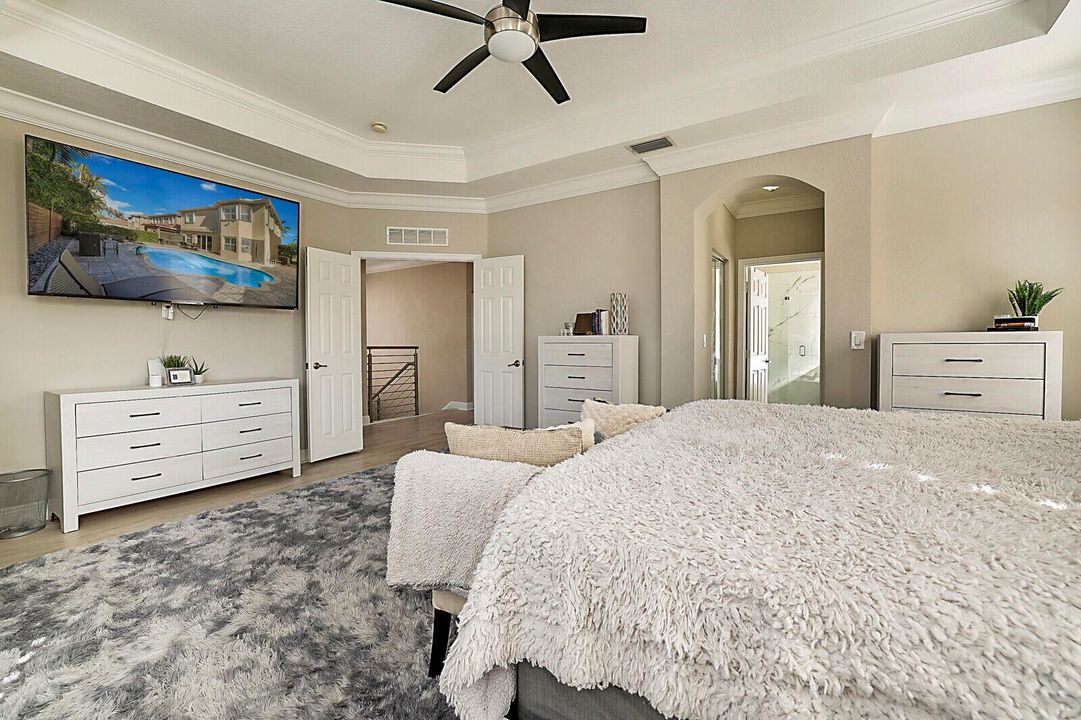 29_7167_Ivy_Crossing_Lane29_mls