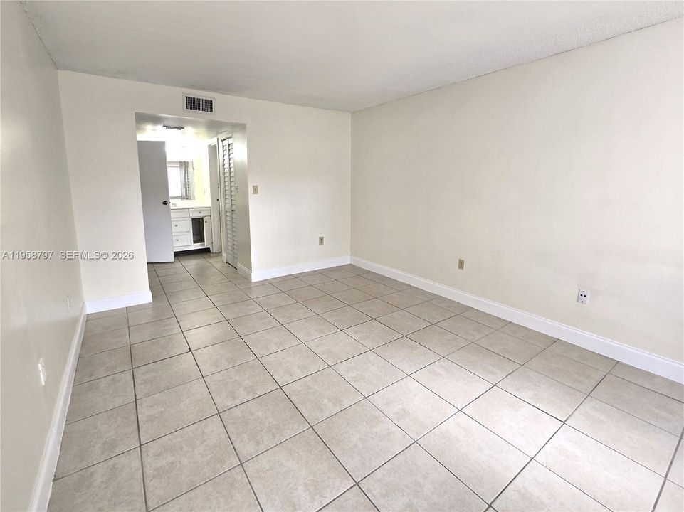 En Venta: $160,000 (1 camas, 1 baños, 695 Pies cuadrados)