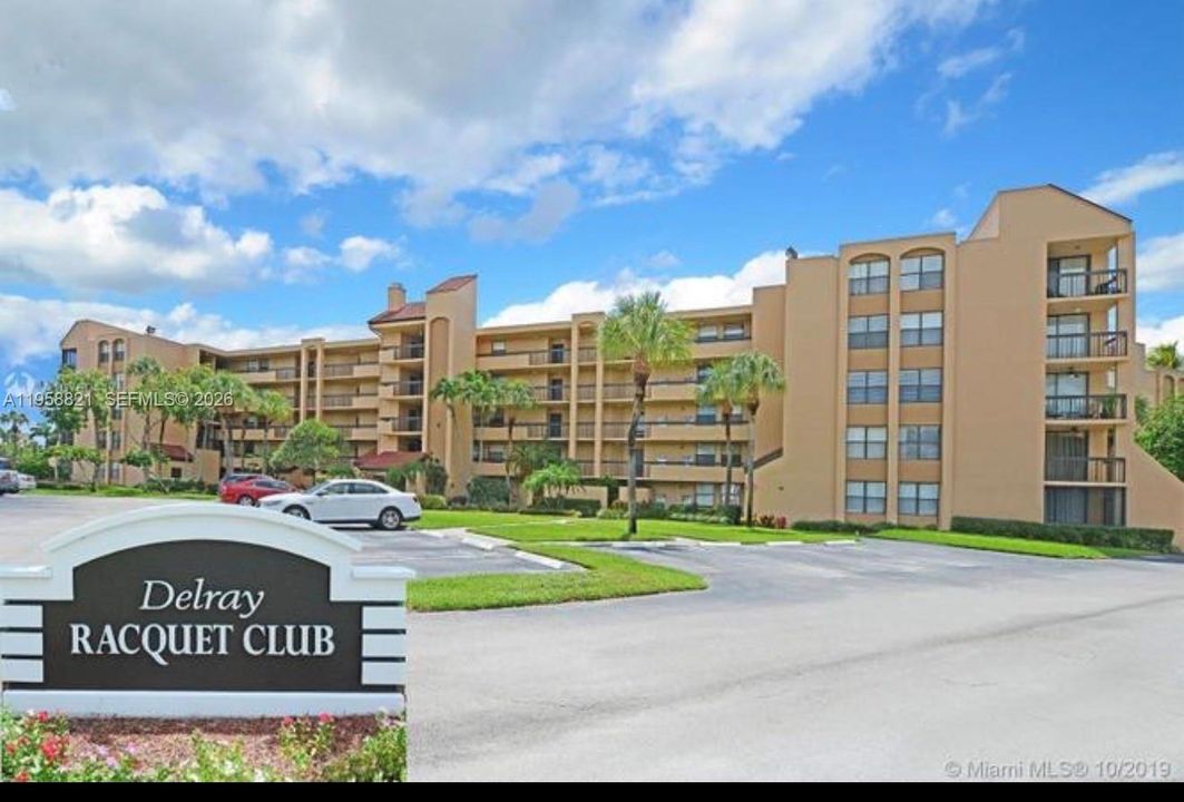 For Sale: $420,000 (2 beds, 2 baths, 1175 Square Feet)