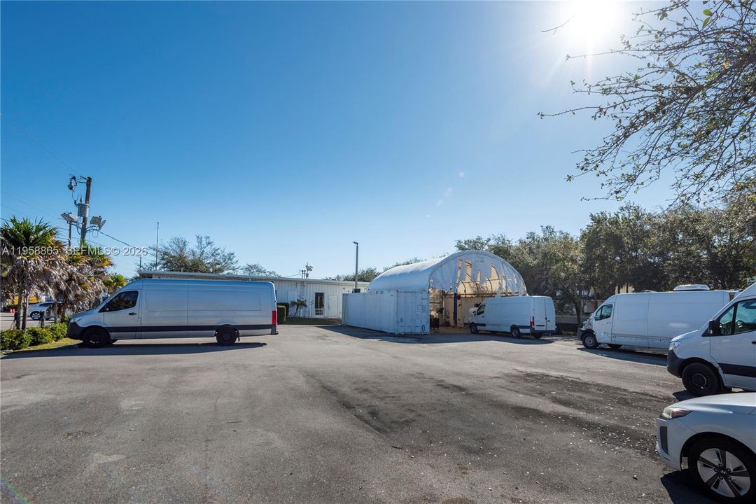 For Rent: $26,000 (0 beds, 0 baths, 0 Square Feet)