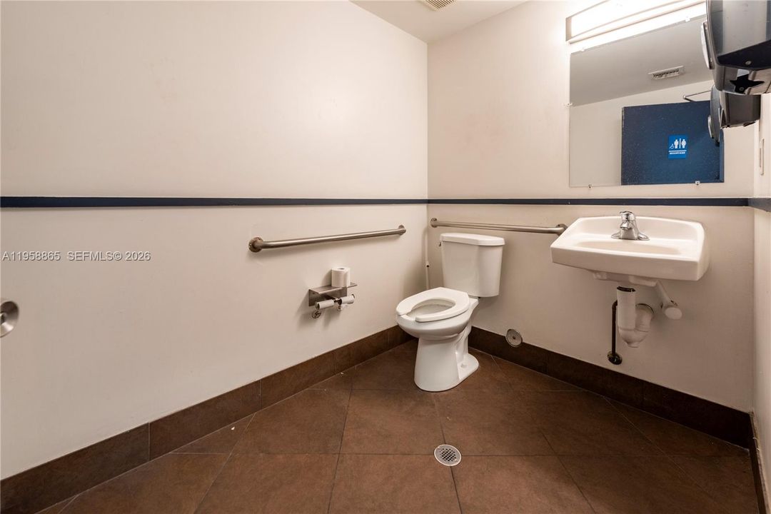 For Rent: $26,000 (0 beds, 0 baths, 0 Square Feet)