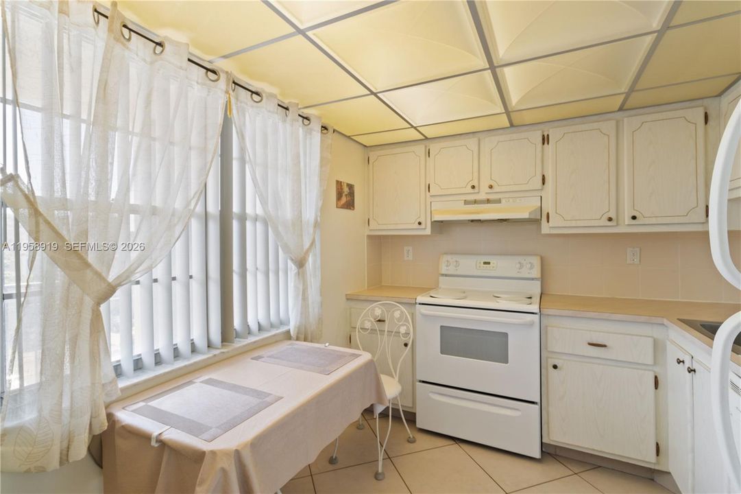 En Venta: $59,900 (1 camas, 1 baños, 705 Pies cuadrados)