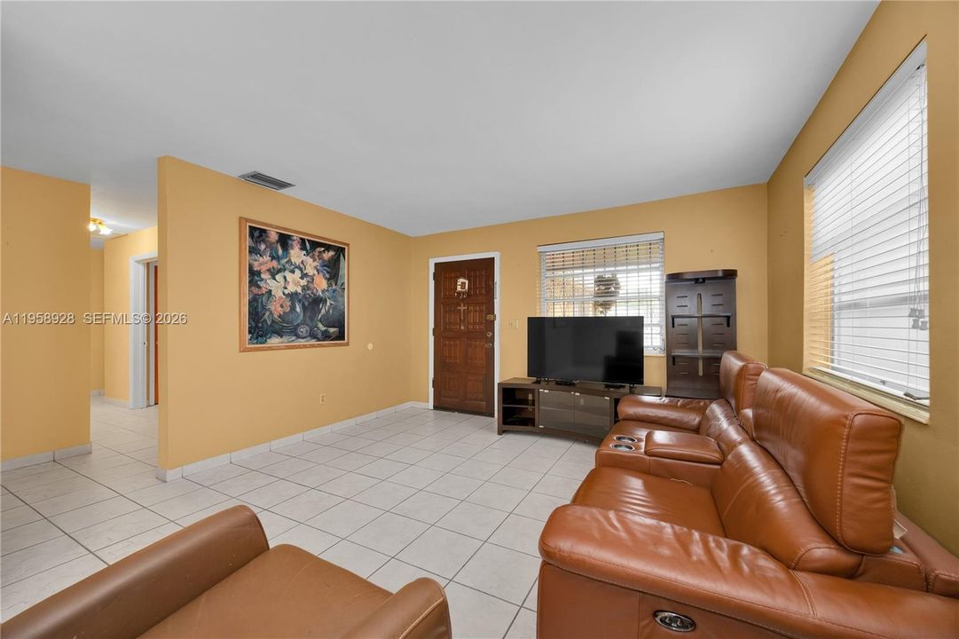 Active With Contract: $1,000,000 (0 beds, 0 baths, 2002 Square Feet)