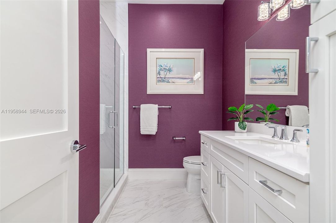 For Rent: $25,000 (3 beds, 3 baths, 2523 Square Feet)