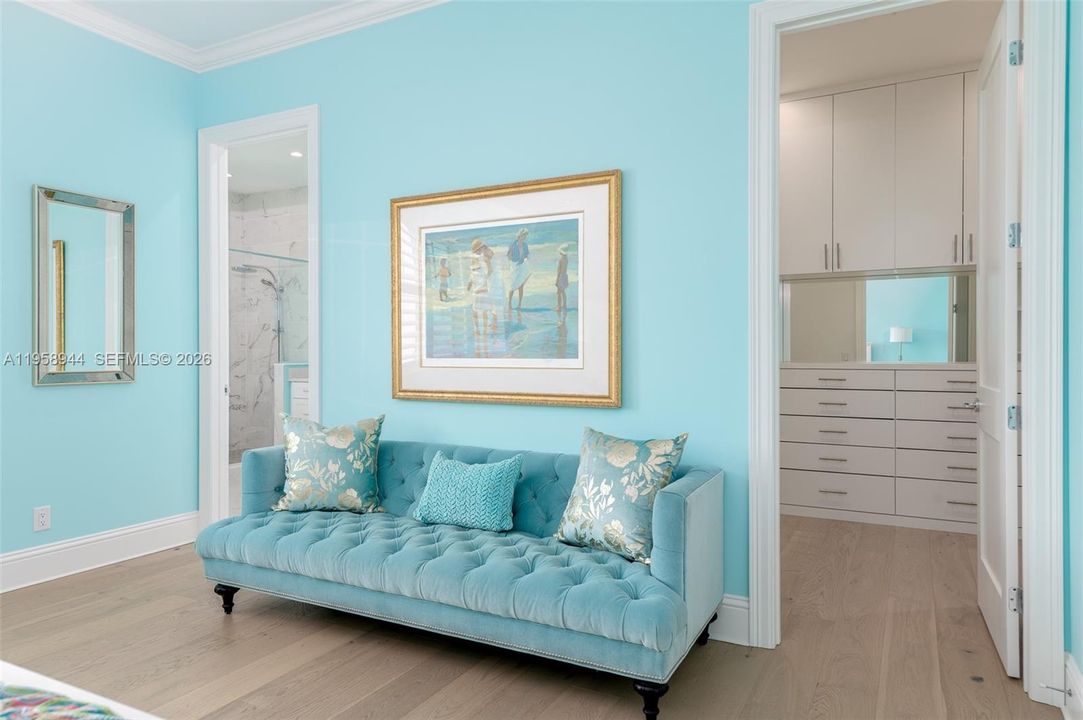For Rent: $25,000 (3 beds, 3 baths, 2523 Square Feet)