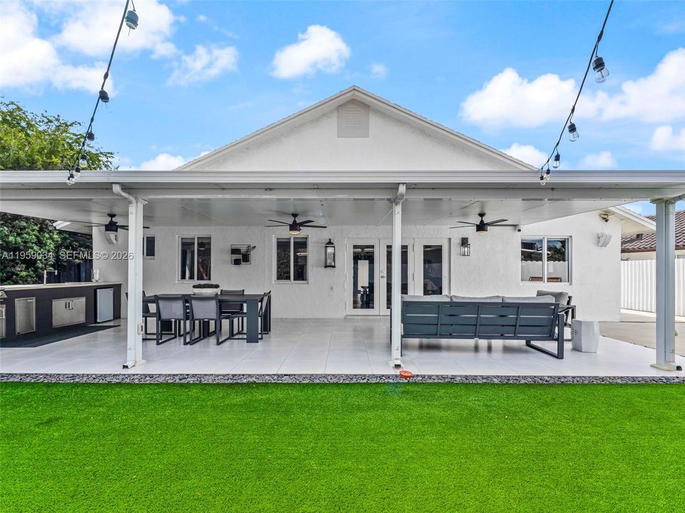 Recently Rented: $4,500 (4 beds, 2 baths, 1459 Square Feet)