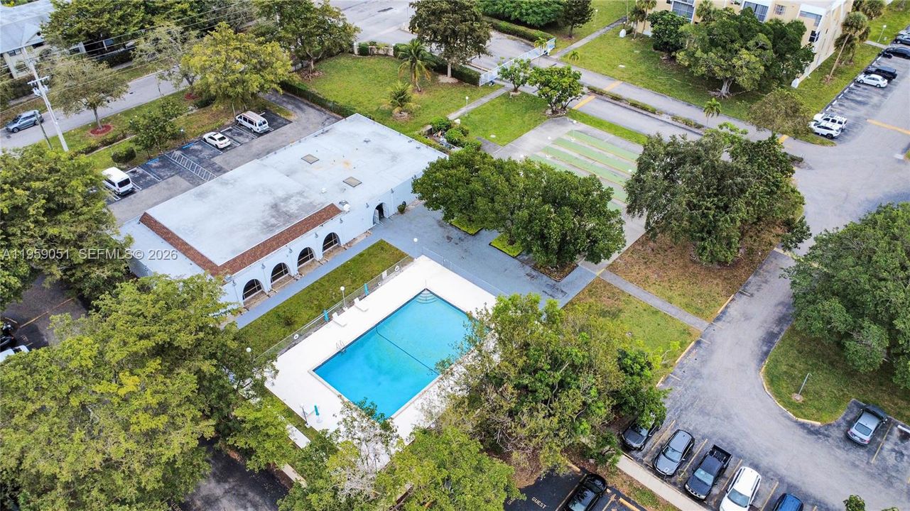 En Venta: $76,000 (1 camas, 1 baños, 823 Pies cuadrados)