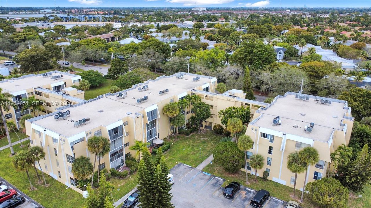 En Venta: $76,000 (1 camas, 1 baños, 823 Pies cuadrados)