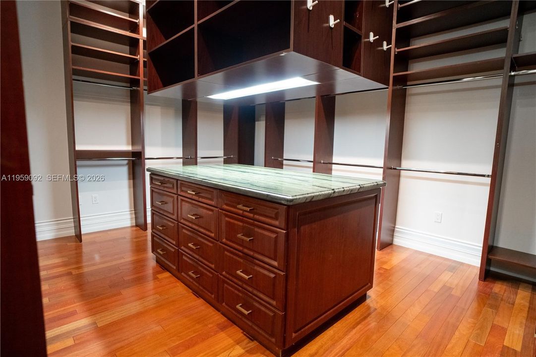Recently Rented: $45,000 (8 beds, 9 baths, 7973 Square Feet)